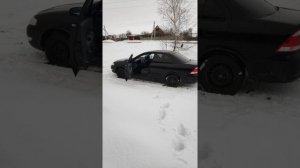 16 колонки Урал без усилителя в штатные места Альмера Классик.