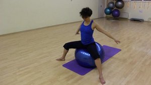 Фитбол - Гибкое тело (Часть 1 - Легкость в спине)