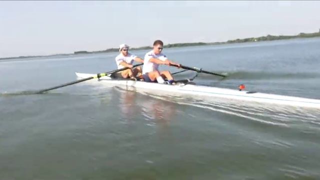 Veslanje - Miloš Vasić i Martin Mačković смотреть онлайн