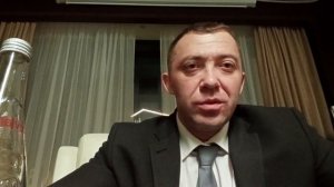 Привлекательный мужчина глазами женщины.