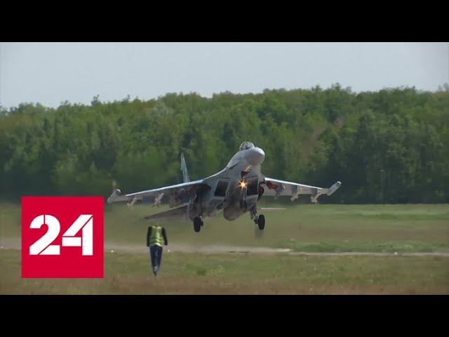 На видео попали взлеты, посадки и боевая работа истребителей ВКС РФ - Россия 24