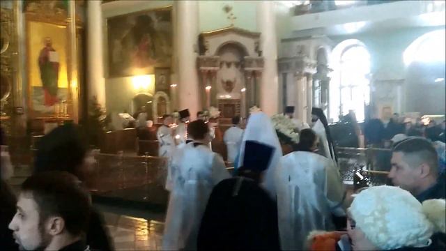 Встреча митрополита Курского и Рыльского Германа в Знаменском соборе 07.01.2019 г.на РХ. смотреть онлайн