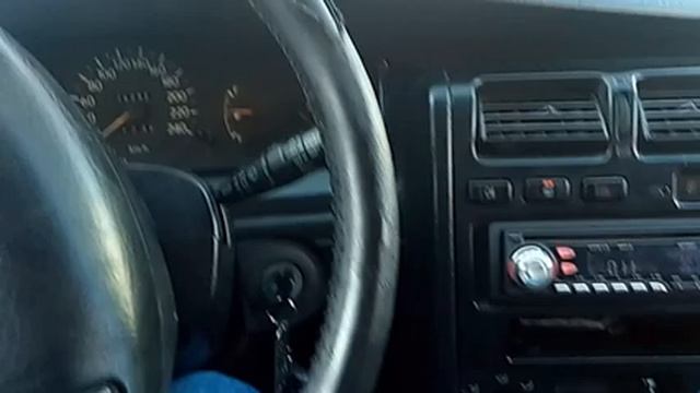 Тойота за 30000. Тойота сломалась и поставил летнюю резину. Газель работаю и делаю мелочевку. смотреть онлайн