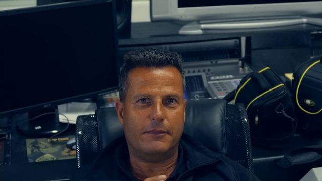 Test Panasonic LUMIX G70 vs GH4 in Movie Mode смотреть онлайн