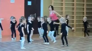 Художественная гимнастика  Тренировка девочек 4 - 5 лет