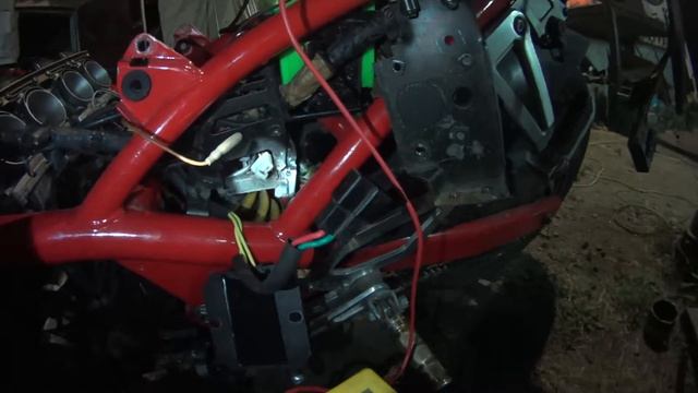 Старый бандит. Шел третий день поиска зарядки. смотреть онлайн