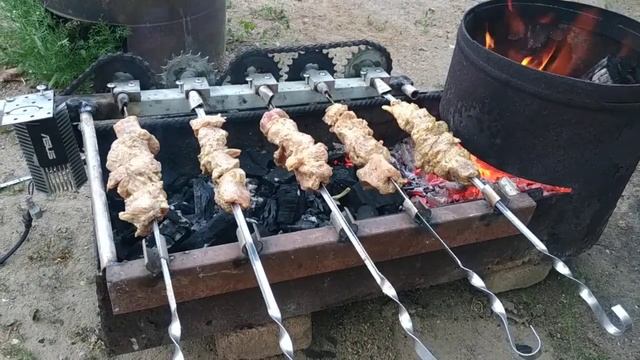 мангал с электроприводом . шашлычница .ленивый шашлычник своими руками.