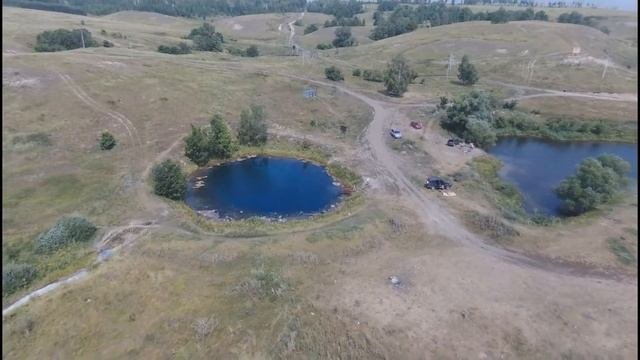 Голубое озеро