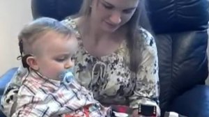 Фонд ШАНС: дети впервые слышат (реакция  неслышащих детей на подключение слуховой системы)