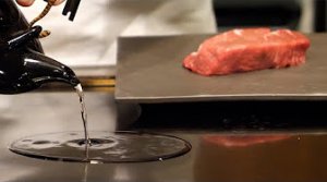 Японский тепьянки TEPPAN KAWASAKI（鉄板焼 川崎）　- 神戸市中央区