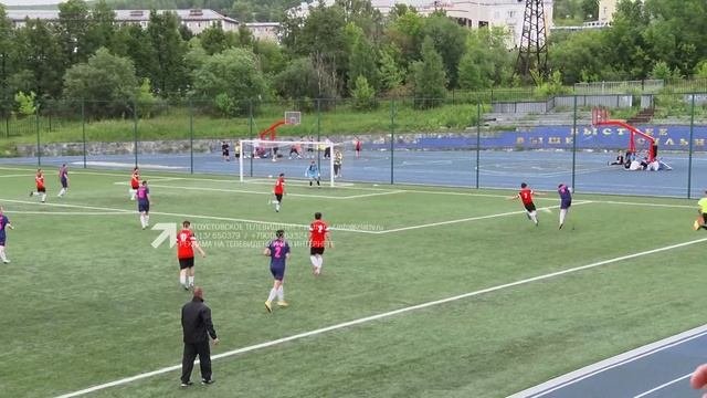 На стадионе Таганай состоялся матч 8 тура чемпионата Челябинской области по футболу