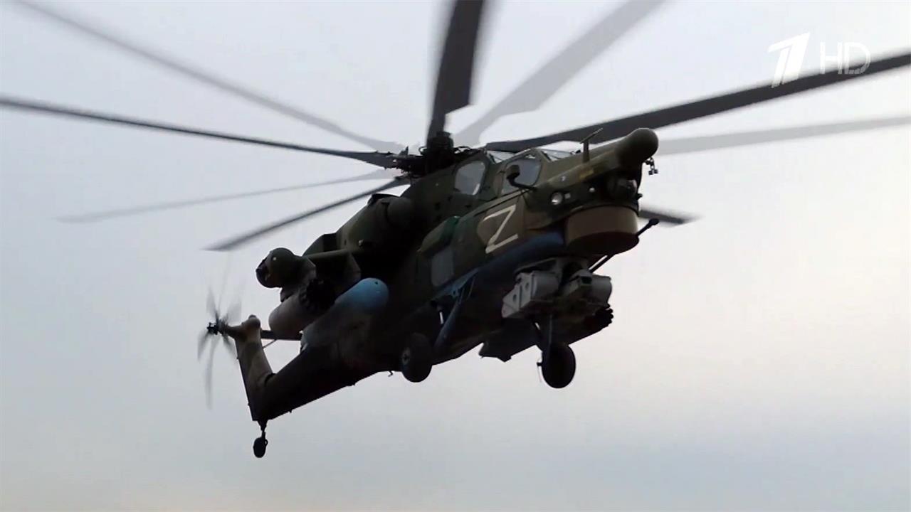 Поддержку с воздуха российским артиллеристам обеспечивают экипажи ударных вертолетов Ми-28Н