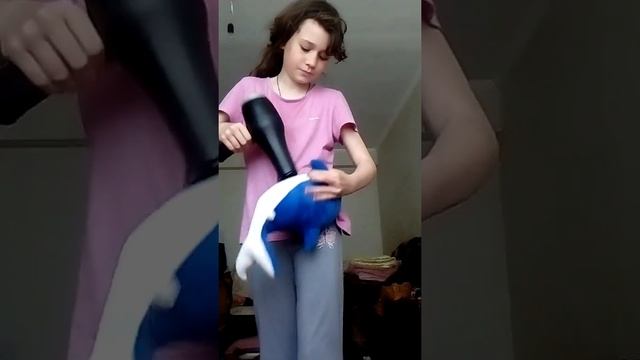 Как убирать воздух от пука смотреть онлайн