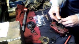 Ремонт гидроцилиндра навески т25.