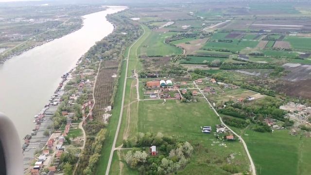 ? Посадка в аэропорту Белграда