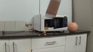 Как сломать кирпич рукой