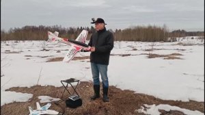 Весне навстречу. Самолет Skylark F-803.