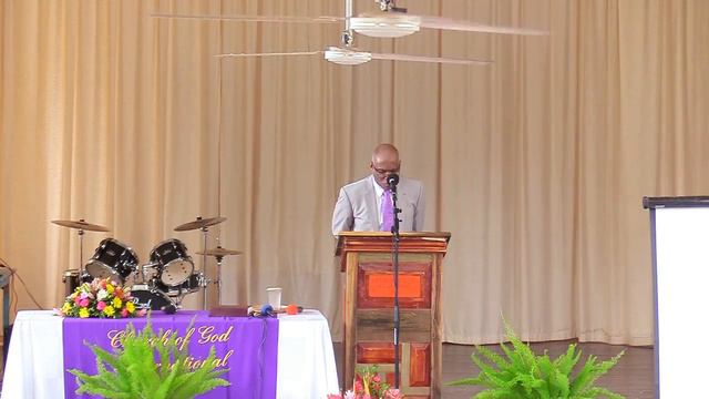 The Holy City - Pastor Ian Boyne смотреть онлайн