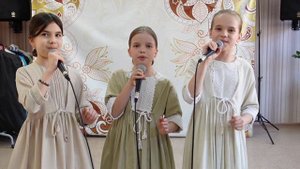Дети спели "Вишню" Фолк- проект "Ежевика"