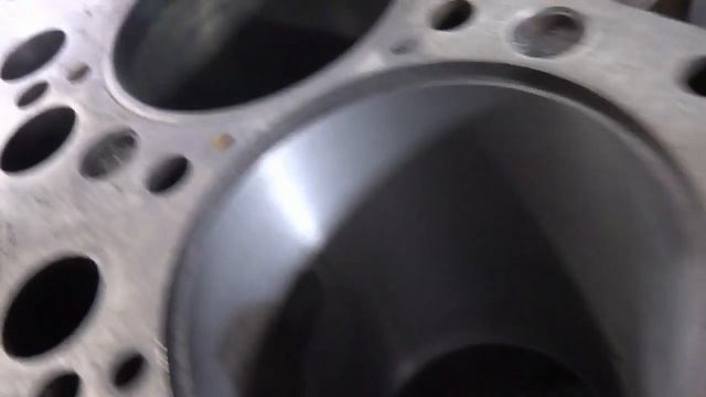 Китай дизель BAL (BAW?)CA4DC2 ЕВРО 3 Г..НО неремонтируемое смотреть онлайн