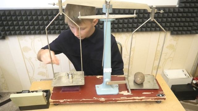 ГЛЕБ ИЗМЕРЯЕТ МАССУ КАРТОШКИ смотреть онлайн