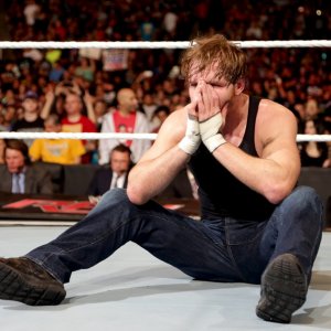 Dean Ambrose vs Sting 91 WWE Дин Эмброуз Против Стинга,жесткий проигрышь.