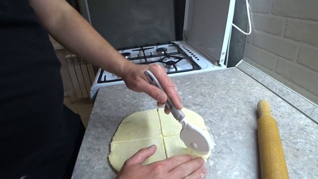 ТВОРОЖНЫЕ РОГАЛИКИ к чаю. Быстро и очень ВКУСНО! Выпечка без яиц и дрожжей!