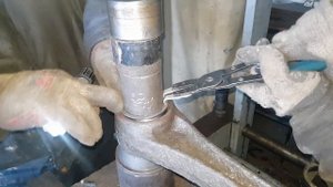 Volvo FH  13 ремонт  реактивной  тяги