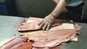Как правилно разделить кета на филе