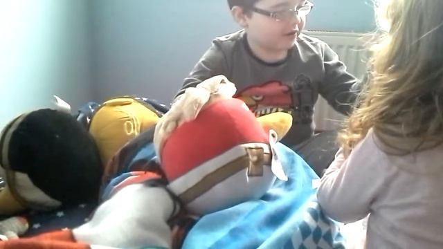 First try at angry birds plush toys смотреть онлайн