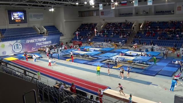 Первенство России по прыжкам на батуте. День 1 смотреть онлайн