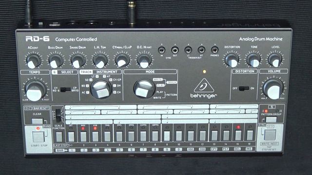 Behringer RD-6 BK - Quick Demo (Sounds Only) смотреть онлайн