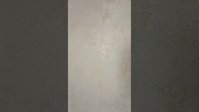 Золотой блеск и теплый цвет