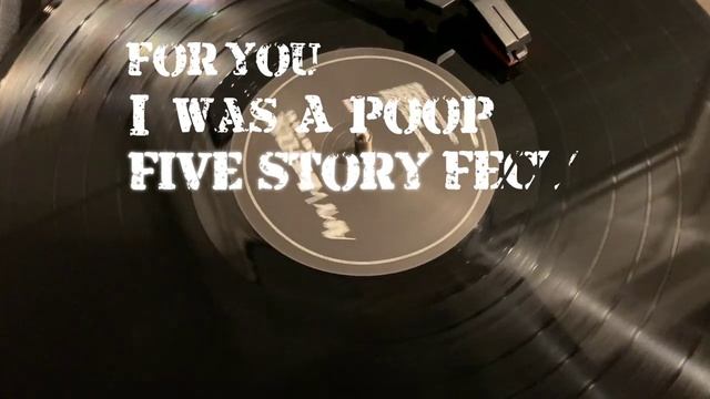 Iguana Poops In Tiny House смотреть онлайн