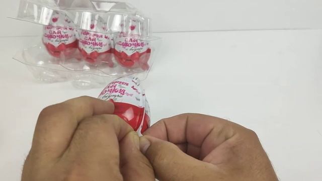 СУПЕР ДЕШЁВЫЕ ЯЙЦА С СЮРПРИЗОМ ИЗ МАГАЗИНА СВЕТОФОР!!! смотреть онлайн