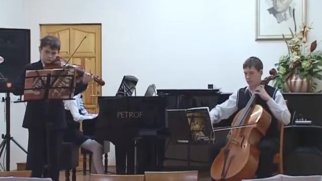 «Школьные годы чудесные...» смотреть онлайн