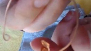 Как отбить проволоку молотком на наковальне.Советы новичкам:)))