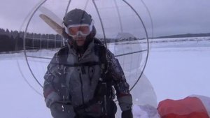 Полет на парамоторе в порывистый ветер