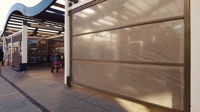 Чем заниматься в выходные дни? Прогулка по Третьяковской Галереи. Иностранка говорит по-русски.
