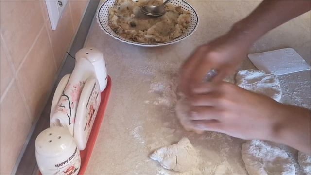 Жареные пирожки с картошкой и грибами. ПИРОЖКИ на КЕФИРЕ. БЕЗДРОЖЖЕВЫЕ ПИРОЖКИ
