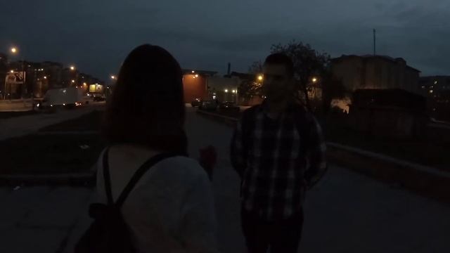 VLOG: Украл апельсин. Подарил цветок. Познакомился с девушкой. смотреть онлайн