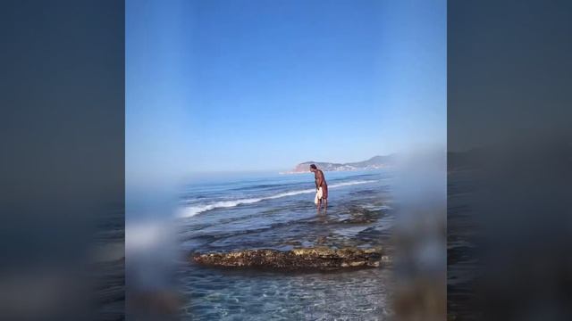 Море море... мир бездонный