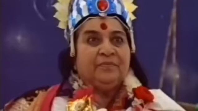 Пуджа Шри Хамсе-Чакре смотреть онлайн