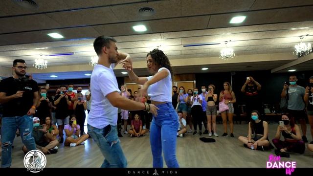 ADRIAN Y ANNA Bachata demo[El Perdedor - Aventura]| by Dance Vida | BCN Dance Life Bachata Congress смотреть онлайн