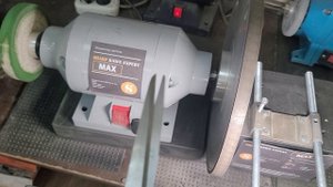Видеообзор заточки ножниц на станке Sharp Knife Expert MAX в мастерской Центр Заточки