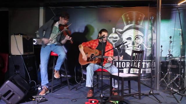 Концерт в ДР // Максим Бойко, Илья Новоселов - Заведующий (АукцЫон) смотреть онлайн