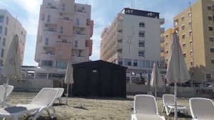 Кипр, Ларнака, пляж около отеля Фламинго, апрель 2017/Larnaca, Cyprus, beach april 2017