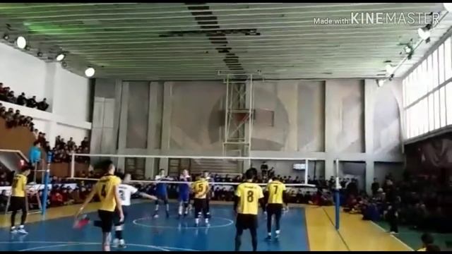 Каска, лучший удары до потолка волейбол 2019 смотреть онлайн