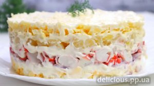 Простой Салат с ананасом и крабовыми палочками.