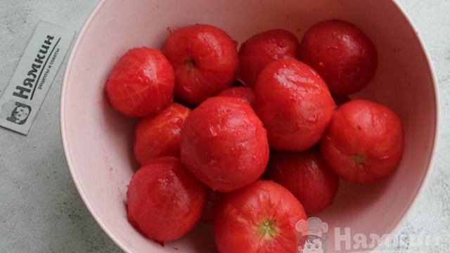 Квашеные помидоры быстрого приготовления с чесноком и острым перцем